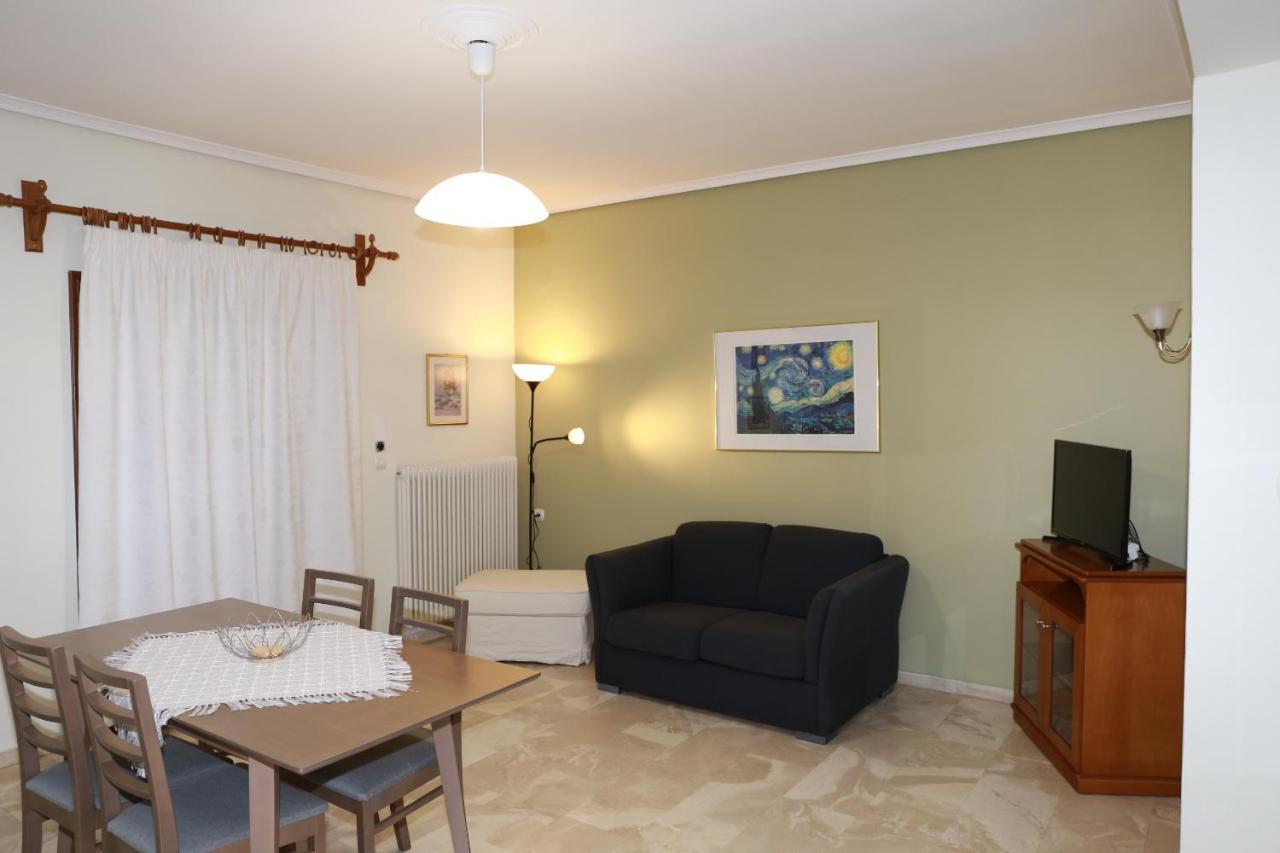 Giotis Apartments Leptokaryá Eksteriør billede