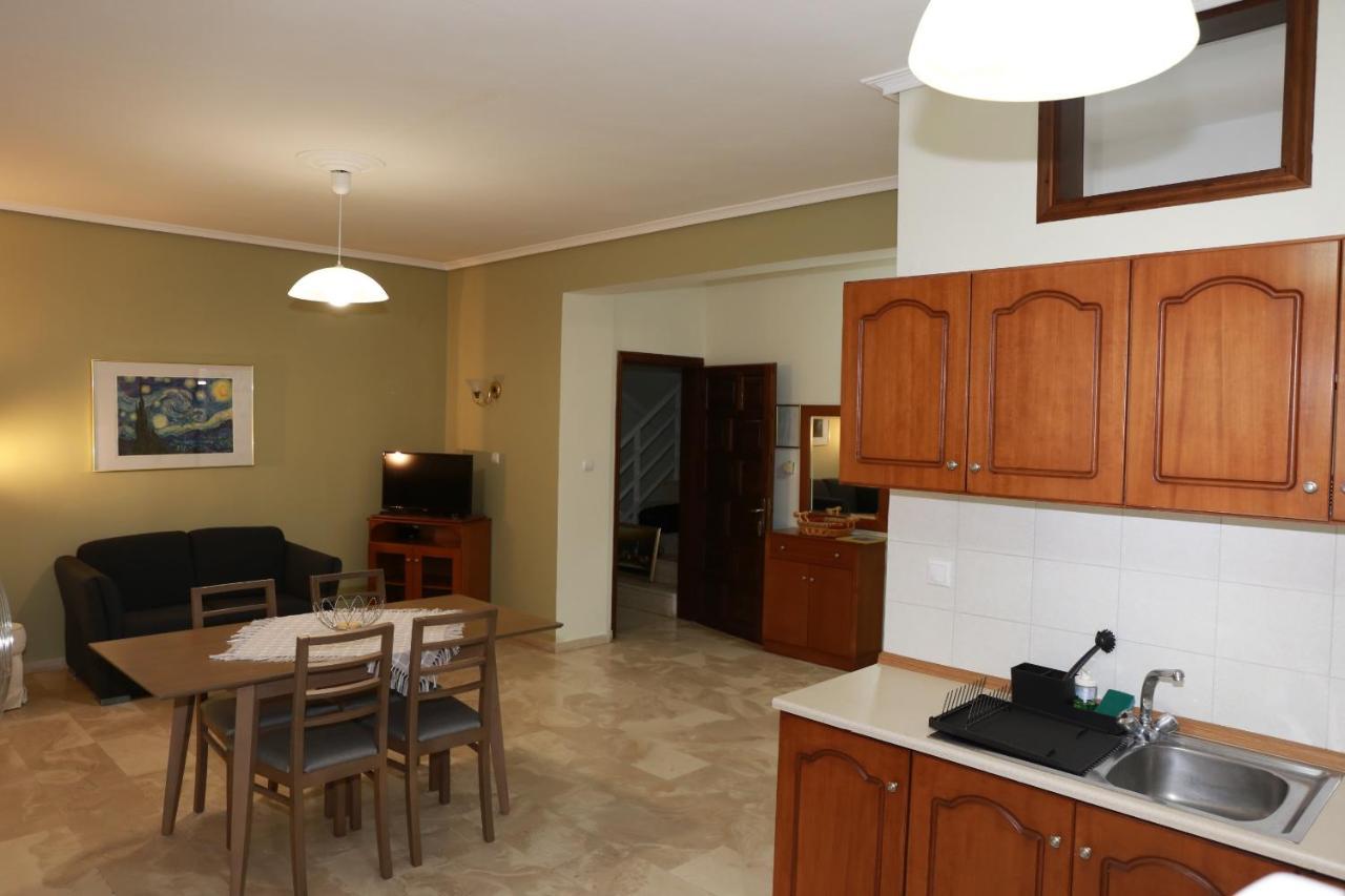Giotis Apartments Leptokaryá Eksteriør billede