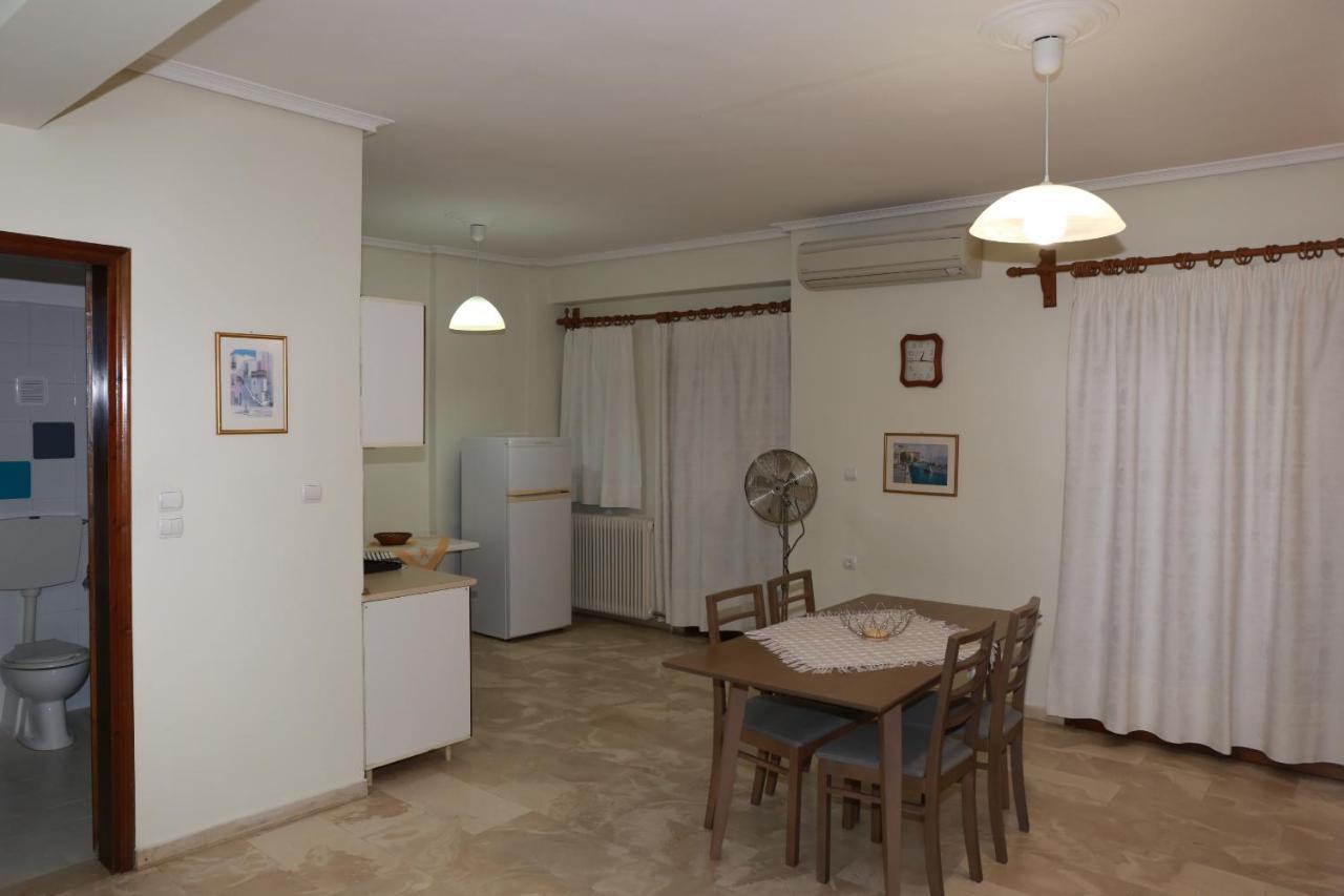 Giotis Apartments Leptokaryá Eksteriør billede